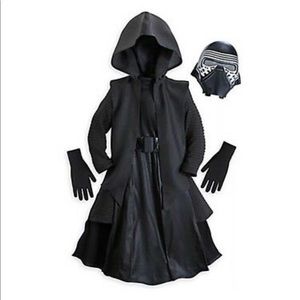 The Disney Store Deluxe Kylo Ren Costume Size 9/10
